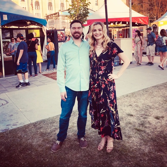 Meet your Posher, Abby - Picture 3 of 6